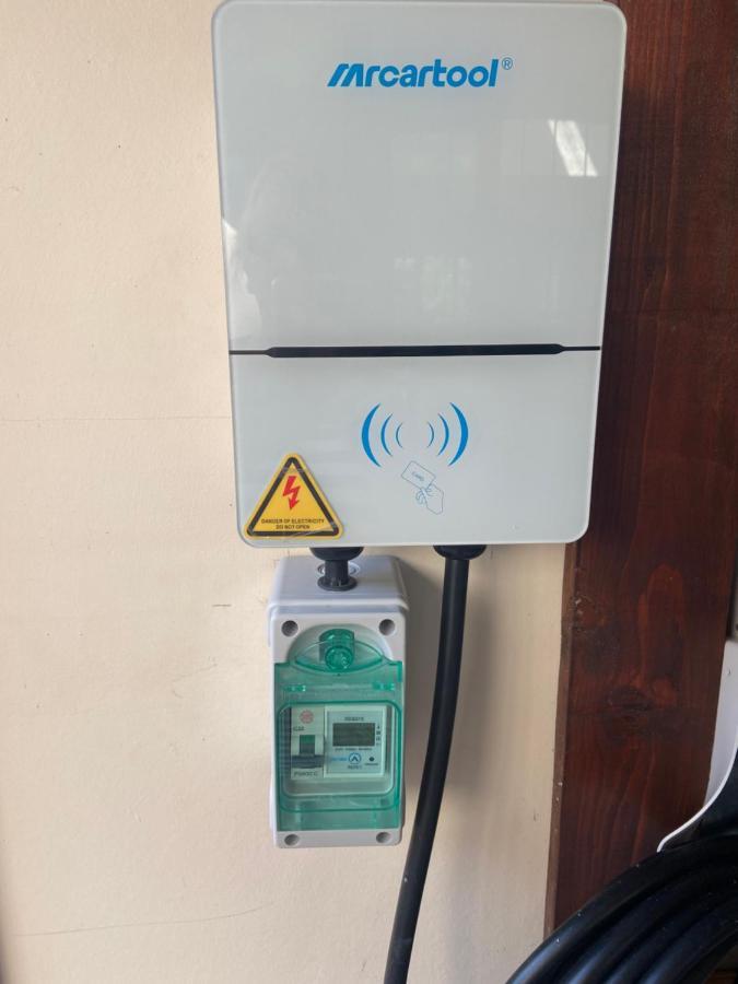 Hooters Apartment Ev Point 韦德布里奇 外观 照片